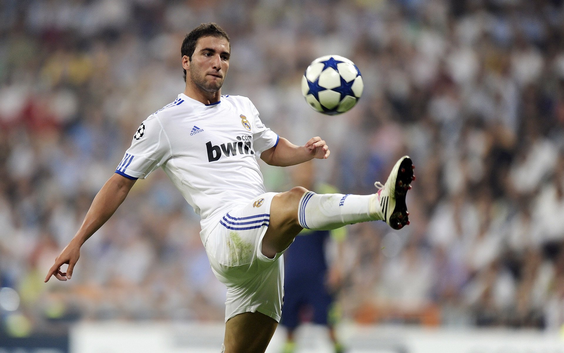 爱游戏tv-克瓦拉茨赫利亚的稳定输出，当格鲁吉亚魔术师成为丹麦童话的试金石